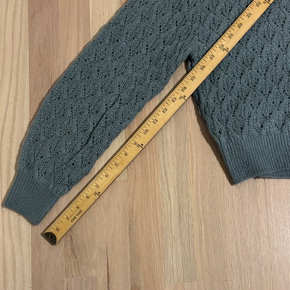 H&M Sage Green Lace Knit Crewneck Sweater -214sku